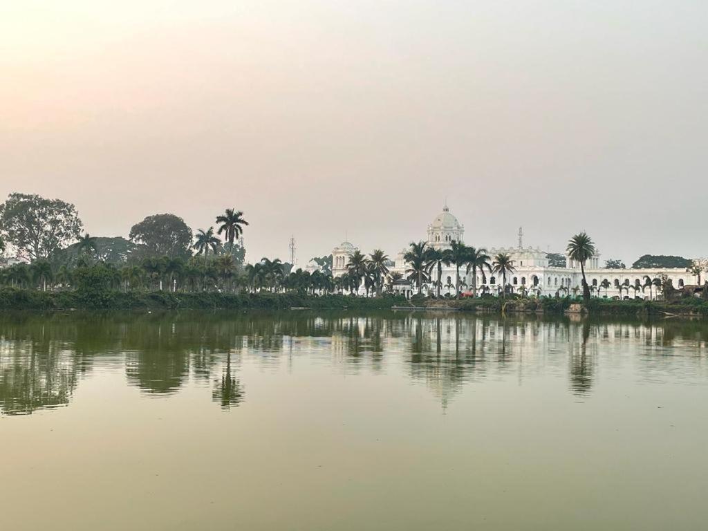Veda Home'S Agartala Extérieur photo